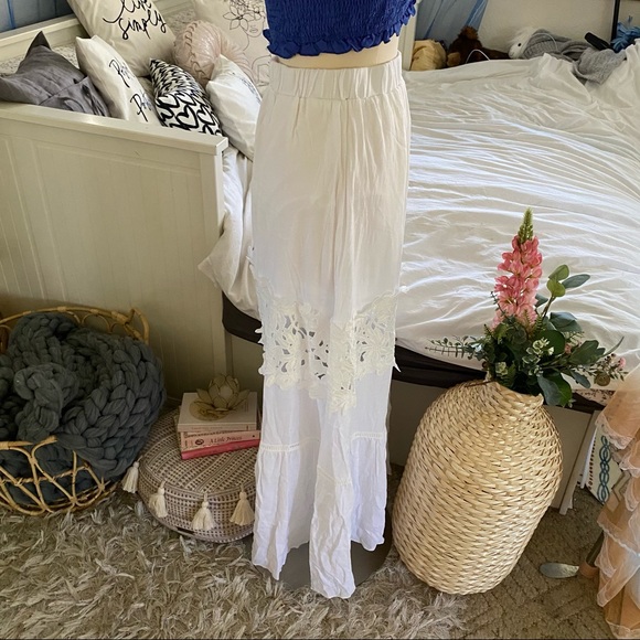 NEW ‘Halsey’ Skirt - Picture 8 of 12